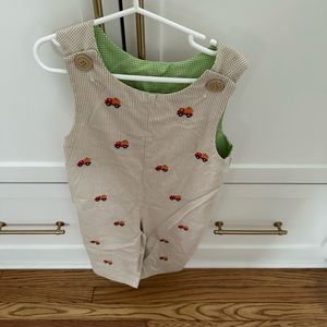 Reversible Longtail thanksgiving outfit.